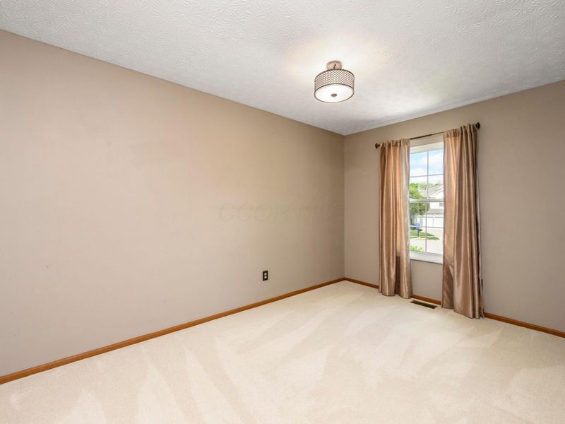 4959 Cavan Court, Columbus, OH 43221 Photo 12
