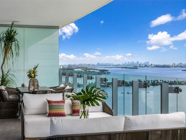 700 NE 26th Ter , Unit 2202, Miami, FL 33137