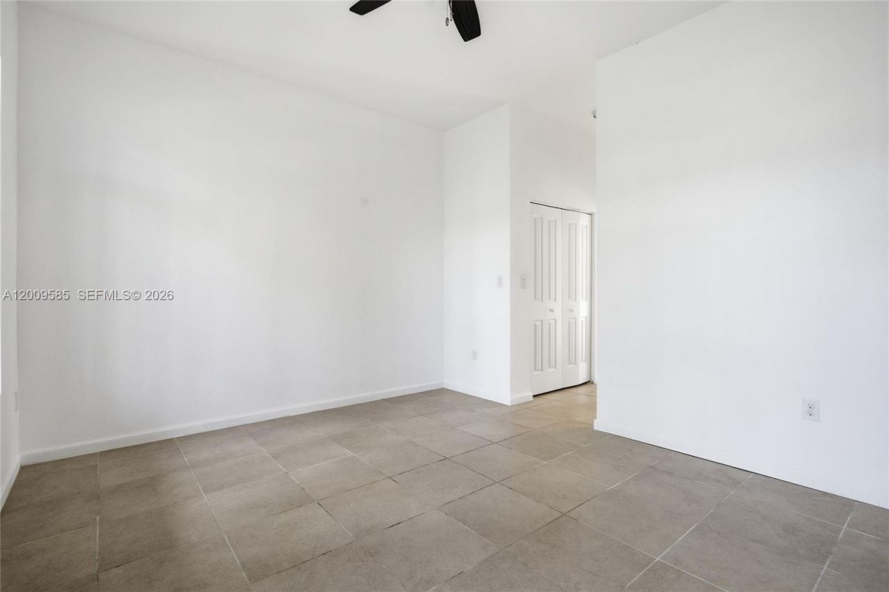 27057 SW 140th Path, Homestead, FL 33032 Photo