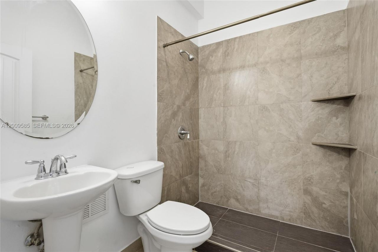 27057 SW 140th Path, Homestead, FL 33032 Photo