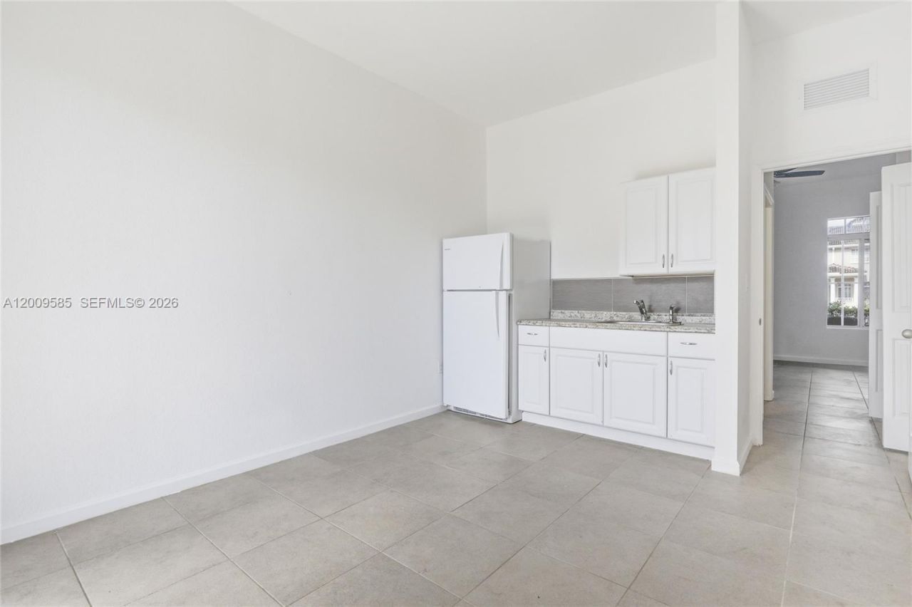 27057 SW 140th Path, Homestead, FL 33032 Photo