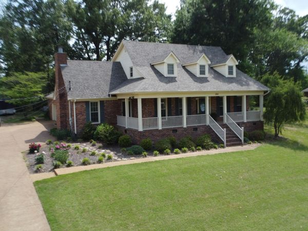 1065 Cooper Drive , Dyersburg, TN 38024