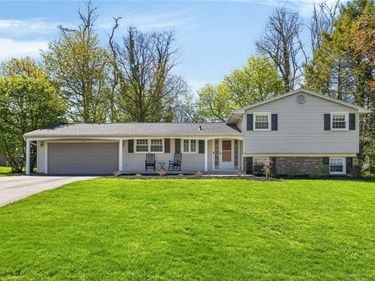 123 Selborne, Fairport, NY 14450