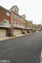 7981 Reserve Way, Vienna, VA 22182 Main Photo