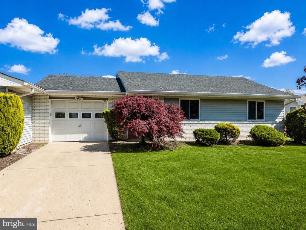 732 C Ralston Plaza, Monroe Township, NJ 08831 Main Photo