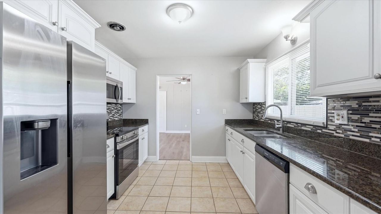 602 32nd Street W, Bradenton, FL 34205 Photo