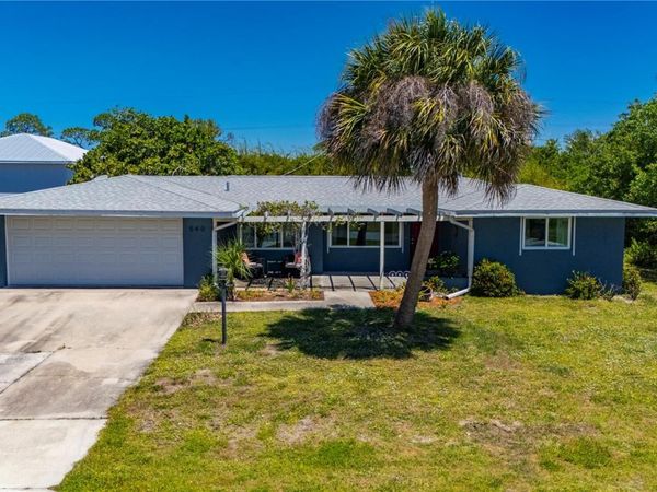 540 GROVE AVENUE NW, PORT CHARLOTTE, FL 33952