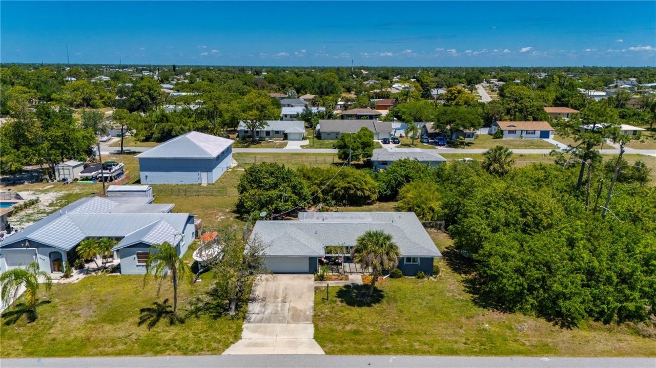 540 Grove Avenue Nw, Port Charlotte, FL 33952 Photo