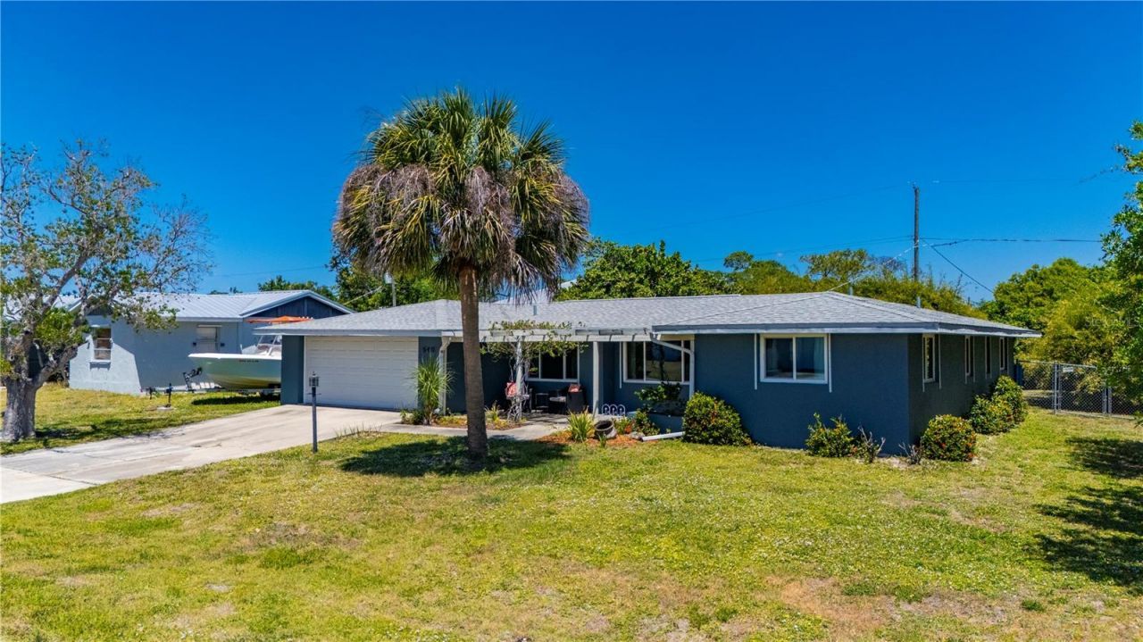 540 Grove Avenue Nw, Port Charlotte, FL 33952 Photo