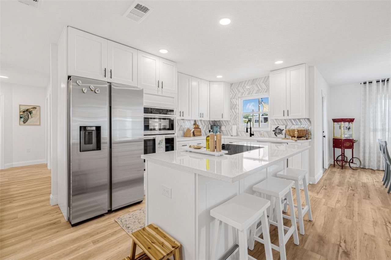 7516 22nd Avenue W, Bradenton, FL 34209 Photo