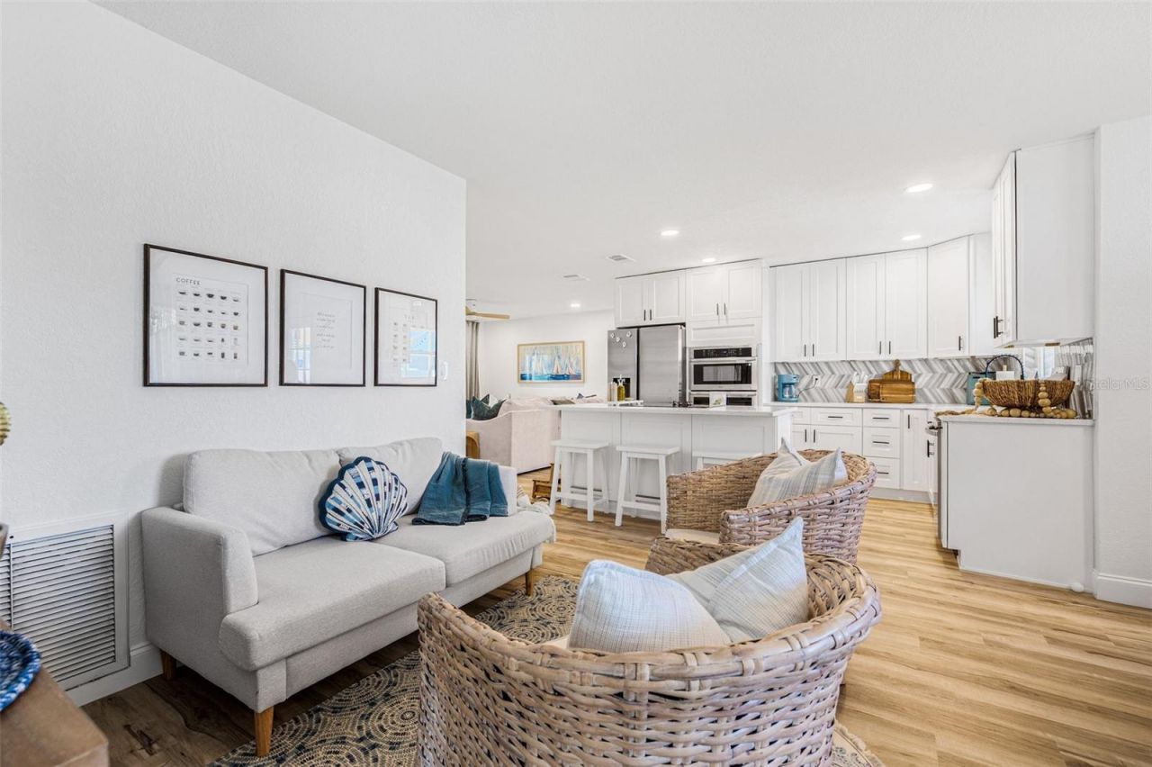 7516 22nd Avenue W, Bradenton, FL 34209 Photo