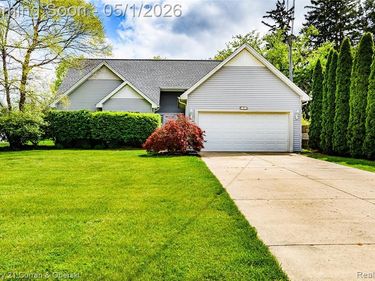 12530 Harris Street, Carleton Vlg, MI 48117