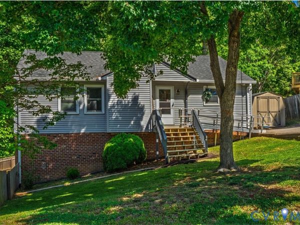7006 Mason Run Drive , North Chesterfield, VA 23234