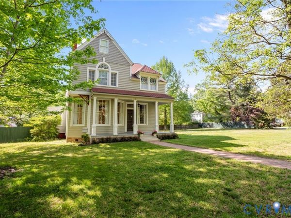 802 S Center Street, Ashland, VA 23005