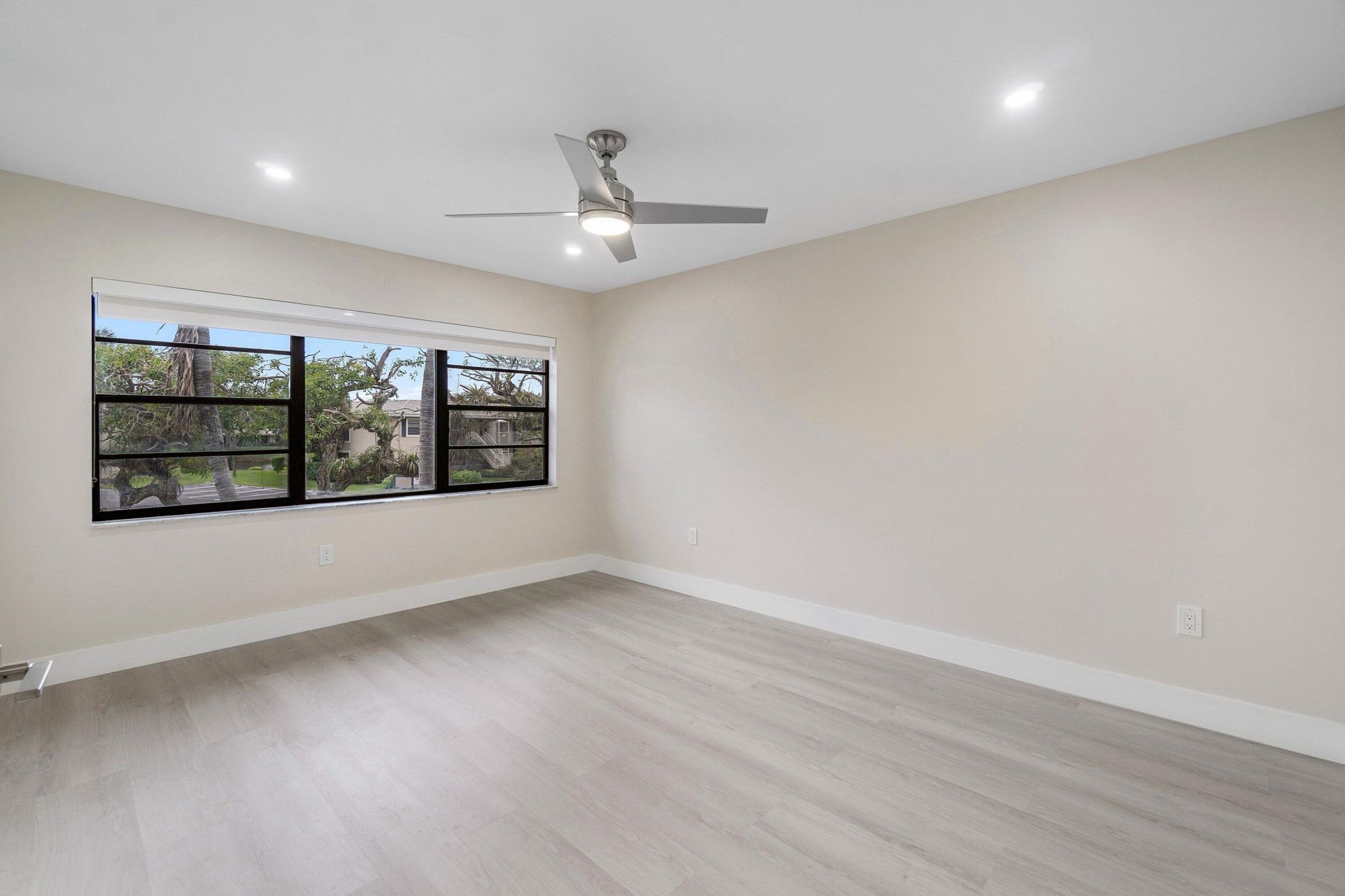 16 Stratford Drive E, Unit C, Boynton Beach, FL 33436 Photo