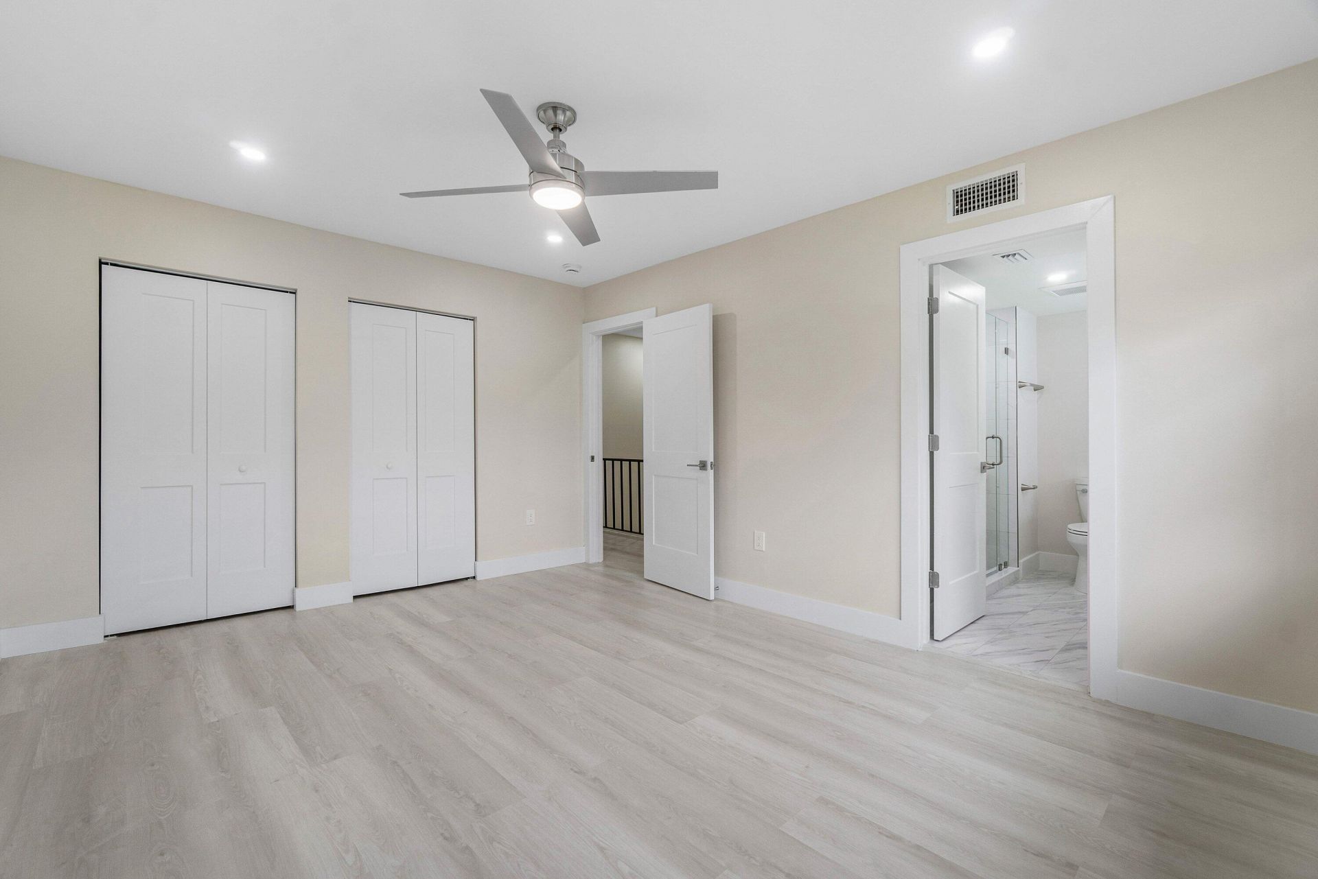 16 Stratford Drive E, Unit C, Boynton Beach, FL 33436 Photo