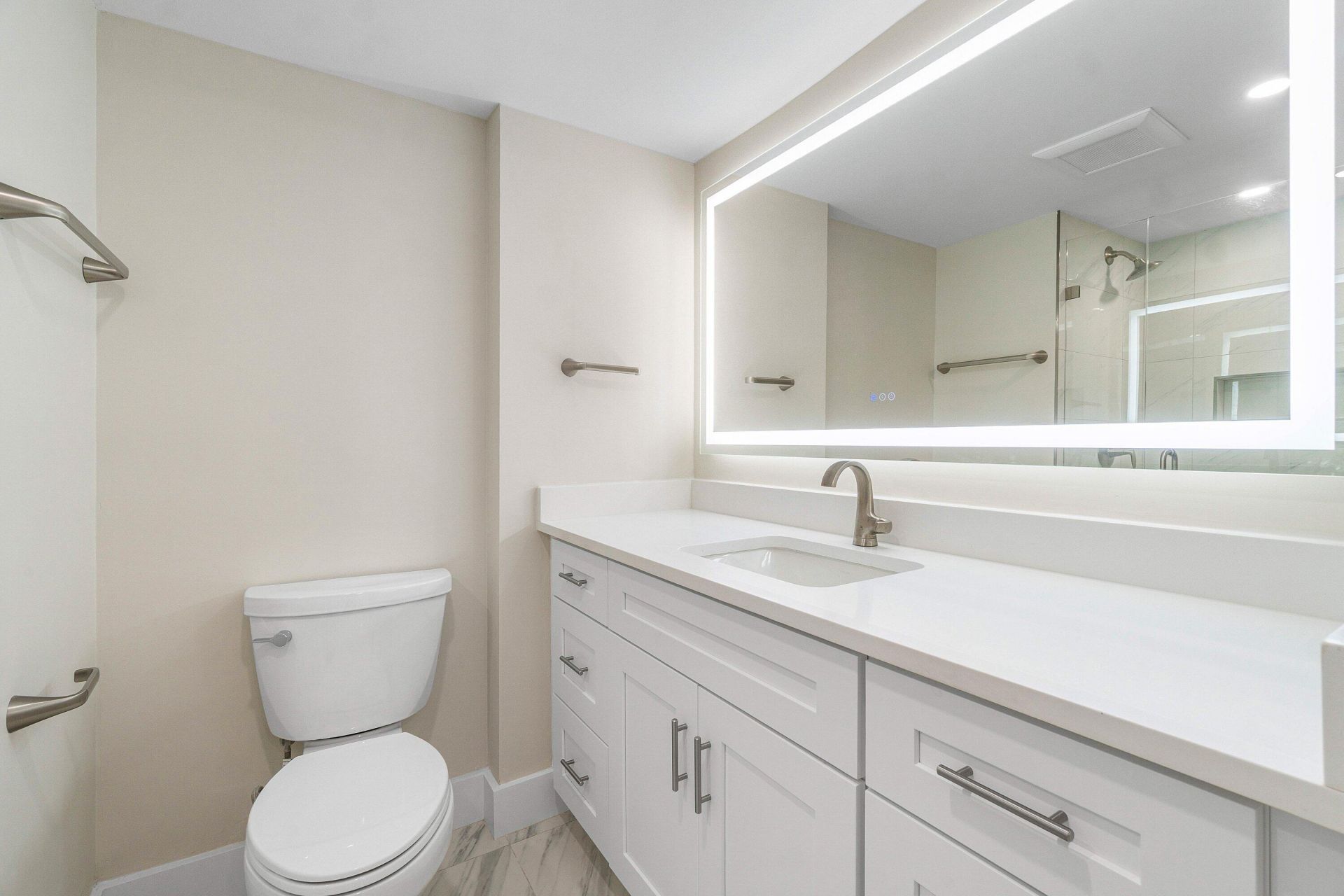 16 Stratford Drive E, Unit C, Boynton Beach, FL 33436 Photo