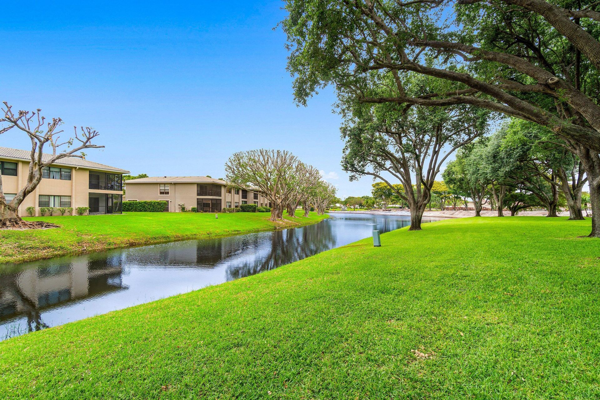 16 Stratford Drive E, Unit C, Boynton Beach, FL 33436 Photo