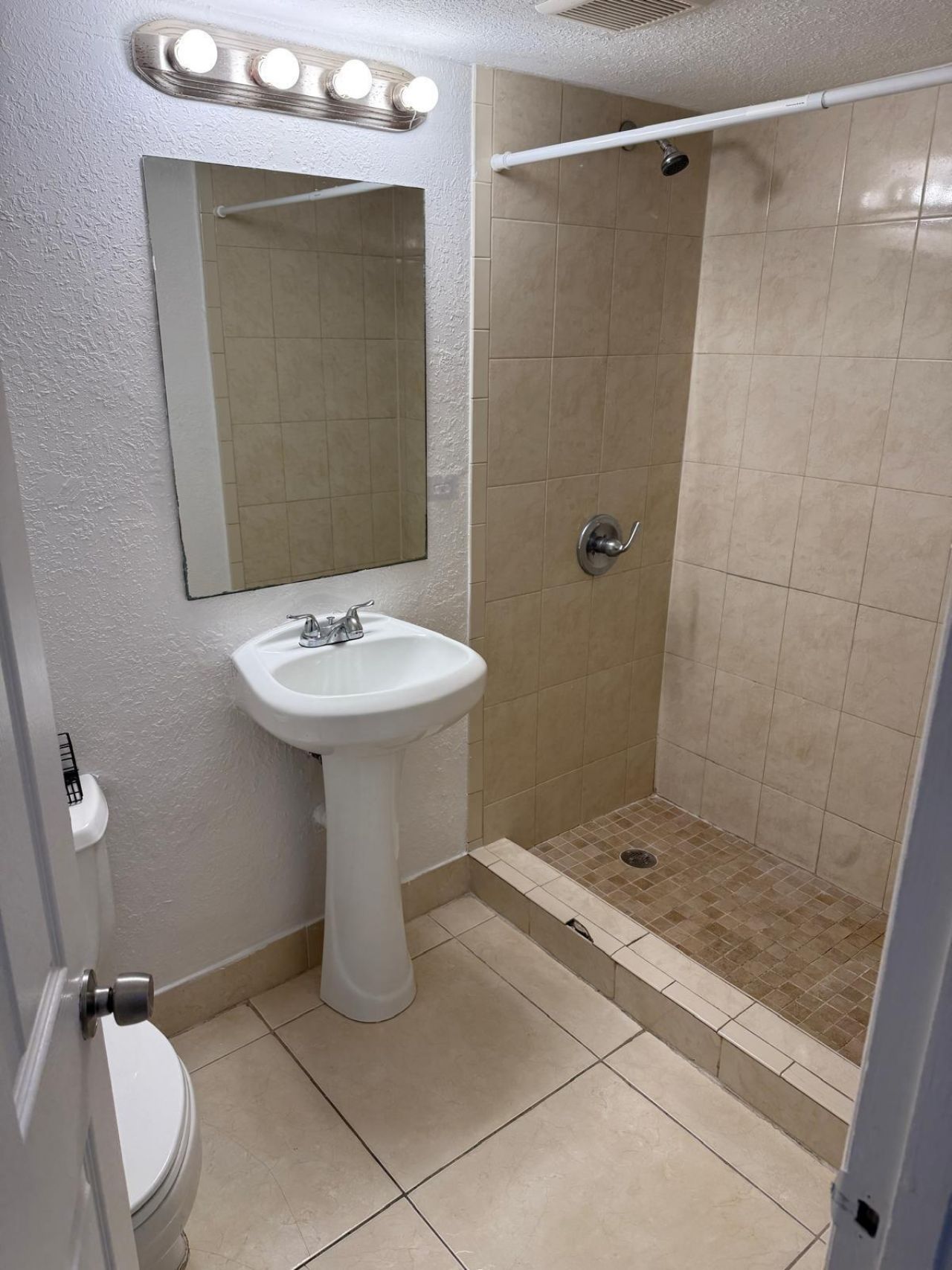 264 Sunshine Drive, Coconut Creek, FL 33066 Photo