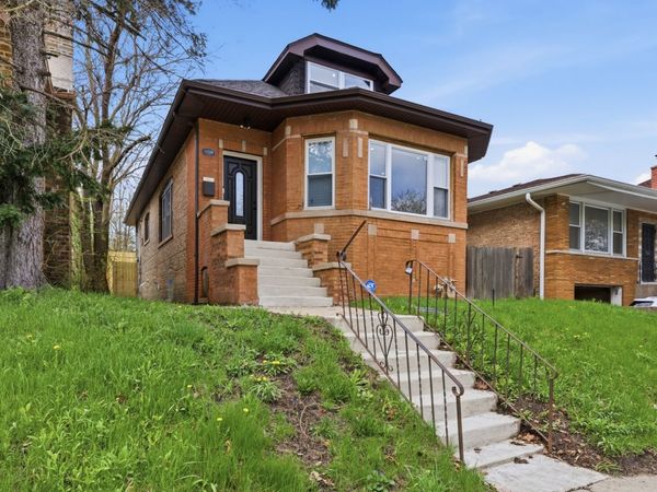 12238 S YALE Avenue , Chicago, IL 60628