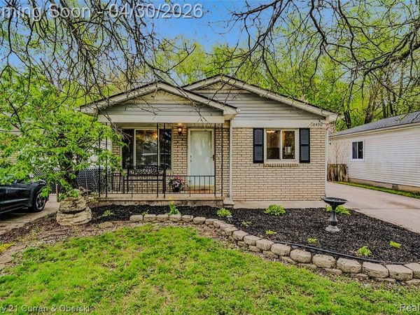 18490 Sumner, Redford Twp, MI 48240