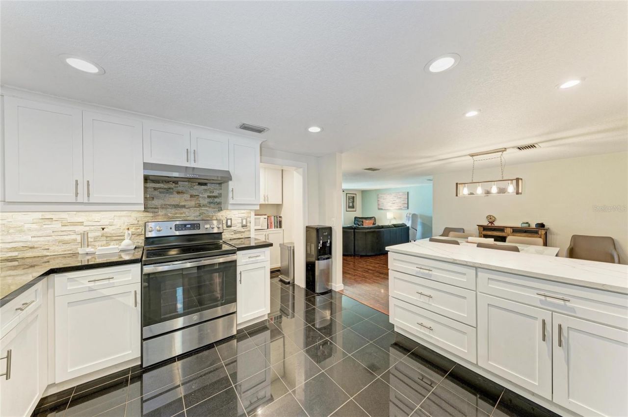 5535 25th Street W, Bradenton, FL 34207 Photo