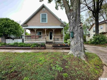 225 N 32nd Street, Lincoln, NE 68503