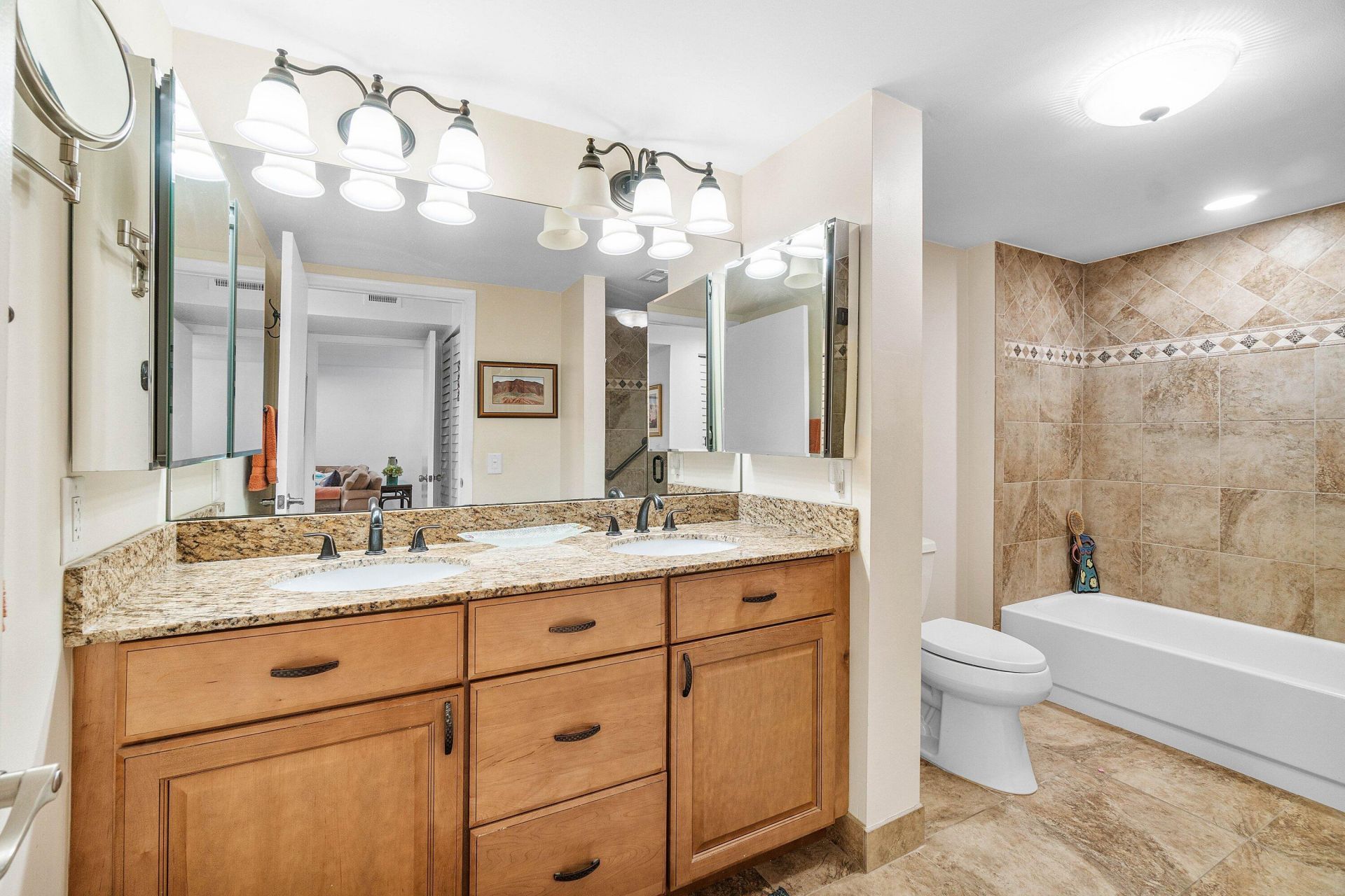 24 Stratford Drive E, Unit E, Boynton Beach, FL 33436 Photo