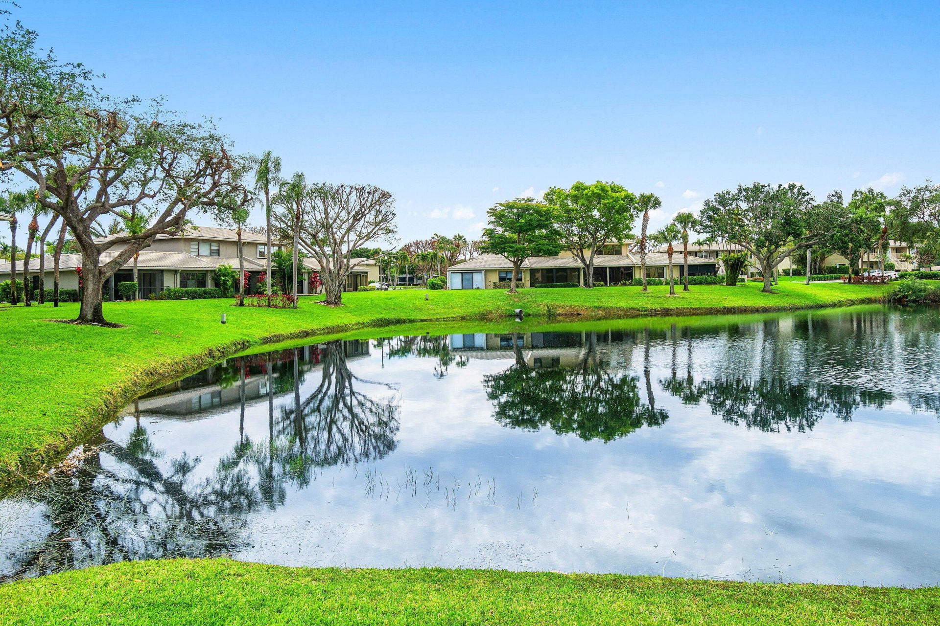 24 Stratford Drive E, Unit E, Boynton Beach, FL 33436 Photo