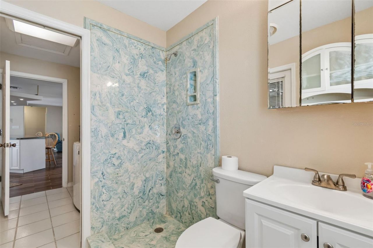 300 Driftwood Drive W, Palm Harbor, FL 34683 Photo