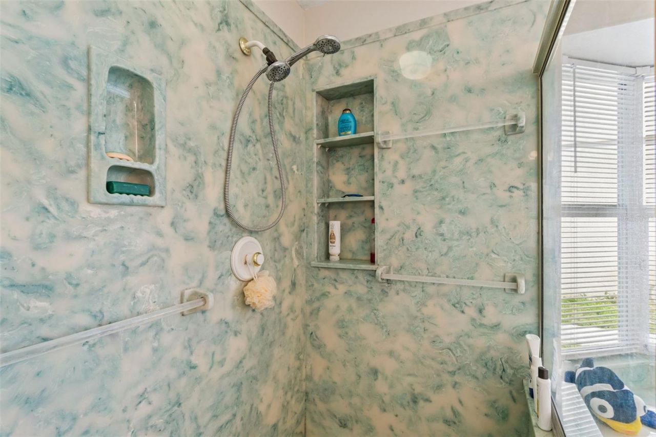 300 Driftwood Drive W, Palm Harbor, FL 34683 Photo