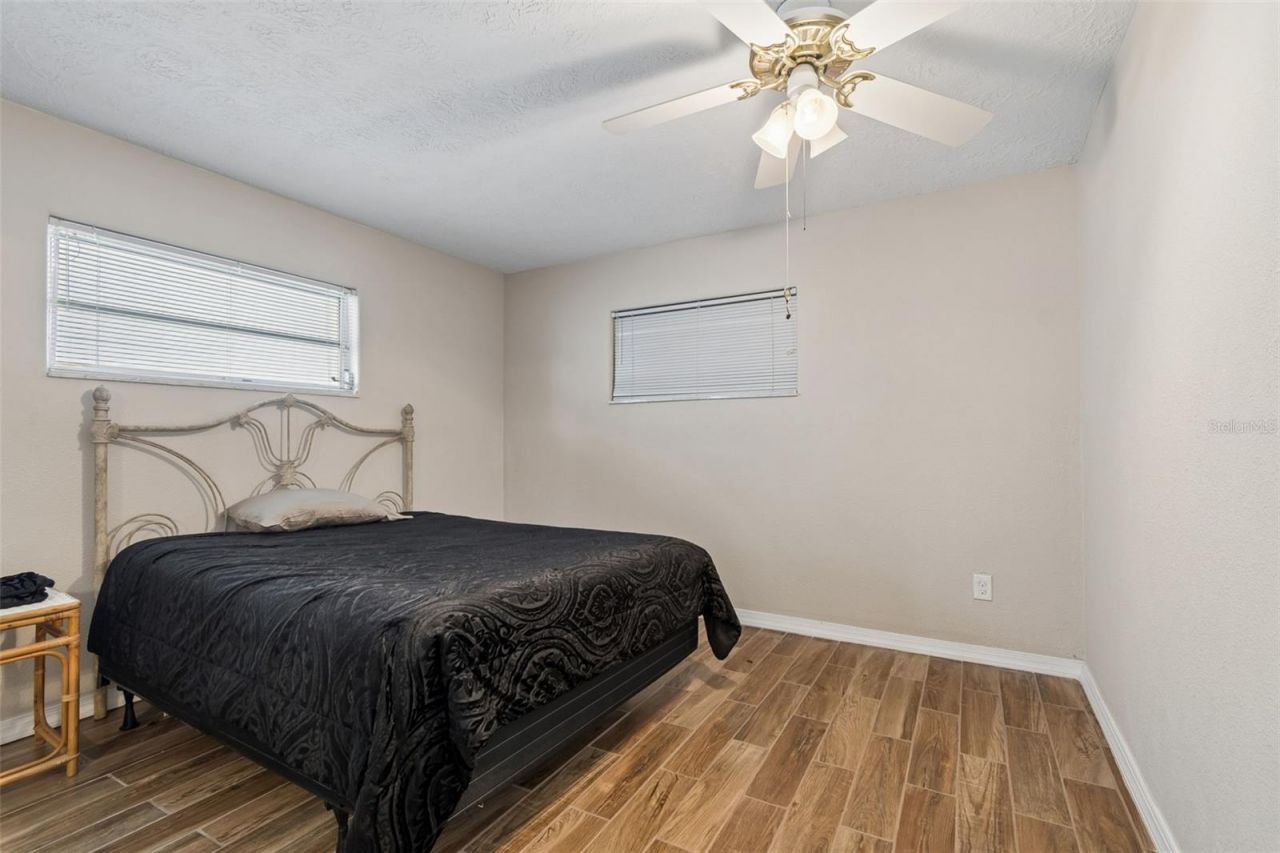 300 Driftwood Drive W, Palm Harbor, FL 34683 Photo
