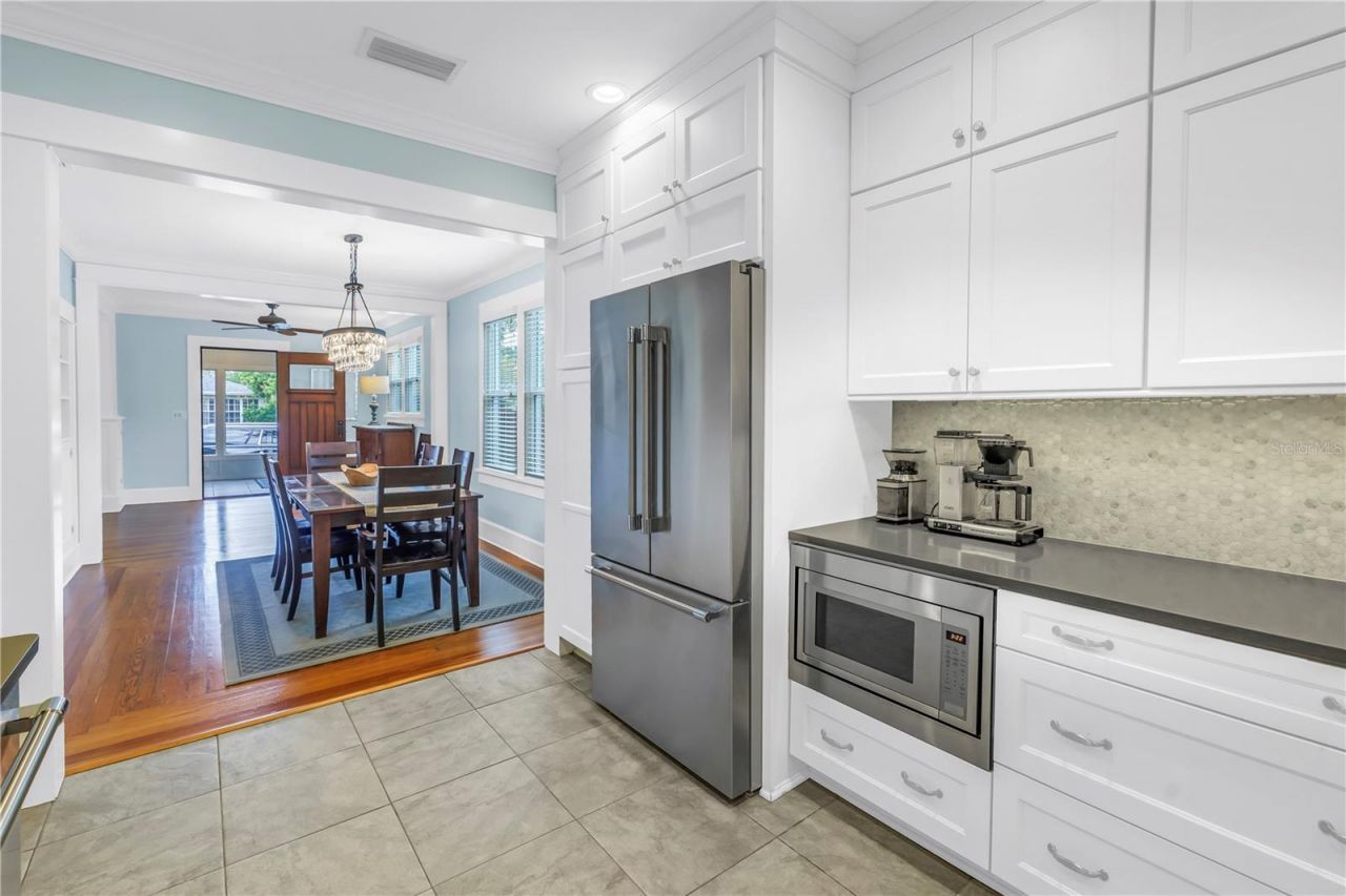 436 12th Avenue Ne, Saint Petersburg, FL 33701 Photo