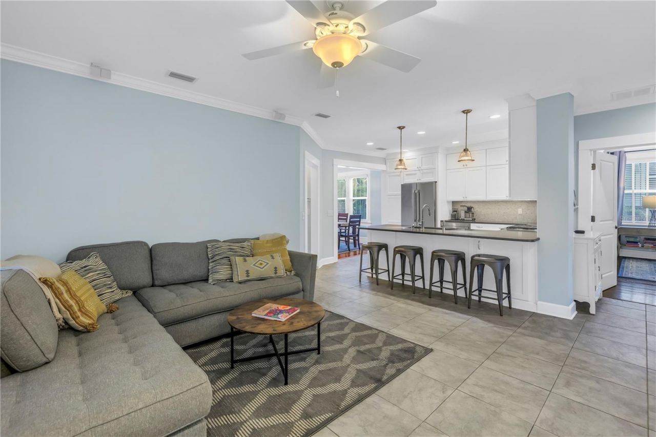 436 12th Avenue Ne, Saint Petersburg, FL 33701 Photo