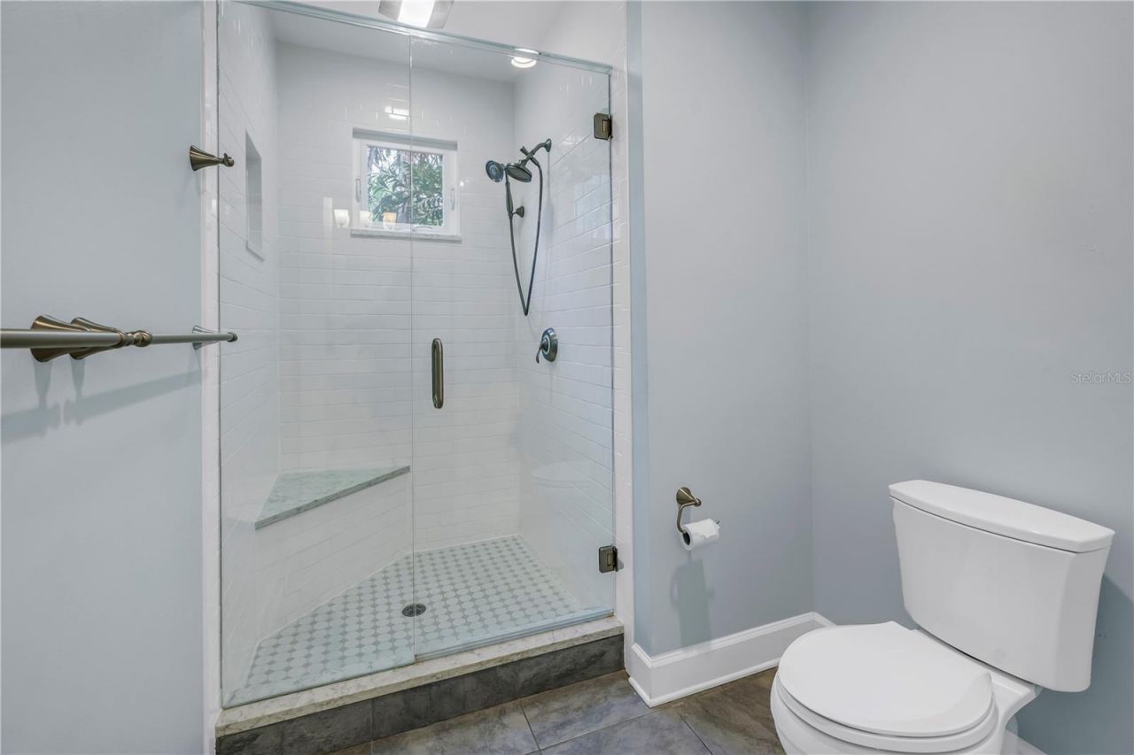 436 12th Avenue Ne, Saint Petersburg, FL 33701 Photo