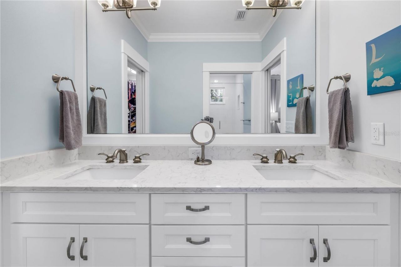 436 12th Avenue Ne, Saint Petersburg, FL 33701 Photo