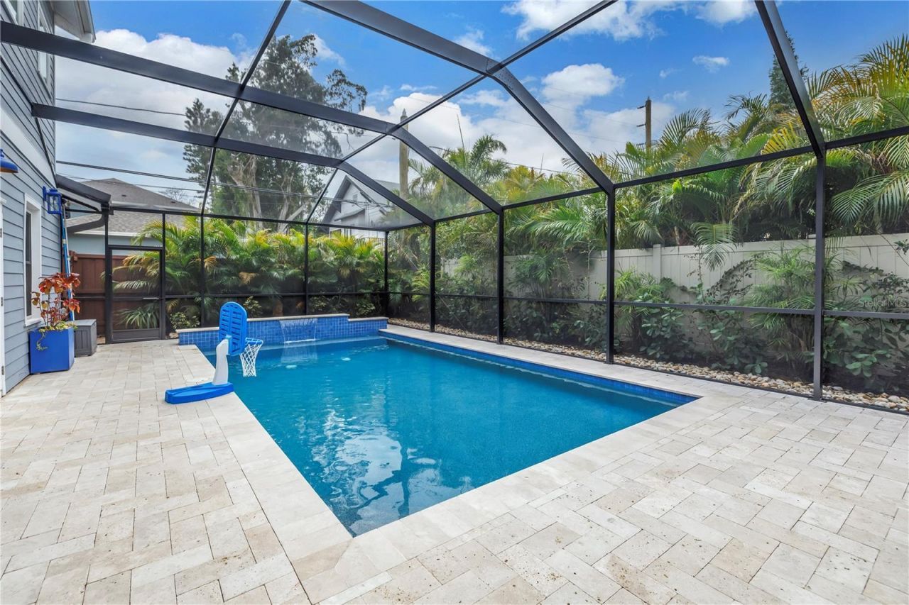 436 12th Avenue Ne, Saint Petersburg, FL 33701 Photo