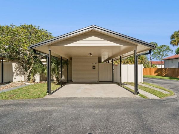 1716 LAFAYETTE CT , Unit 1716, ORLANDO, FL 32807