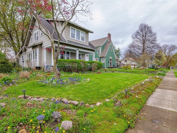 65 Bradford Road, Rochester, NY 14618