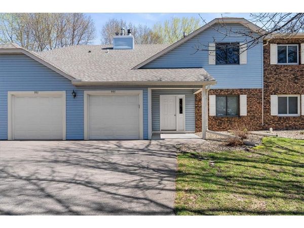 995 Heritage Court, Unit 303, Saint Paul, MN 55127