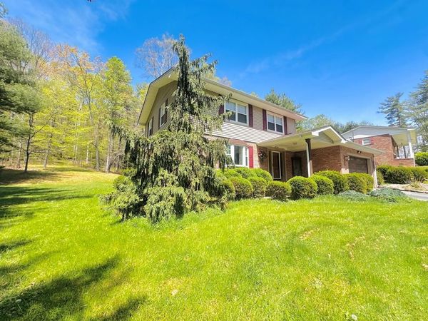 256 Dan Mont Vista, DANIELS, WV 25832
