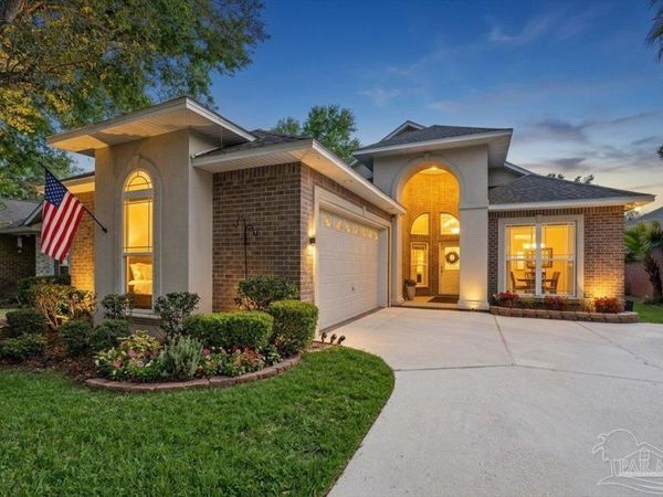 9940 Rail Cir, Pensacola, FL 32507