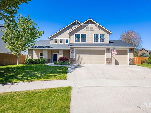 591 N Pringlewood Pl, Star, ID 53669