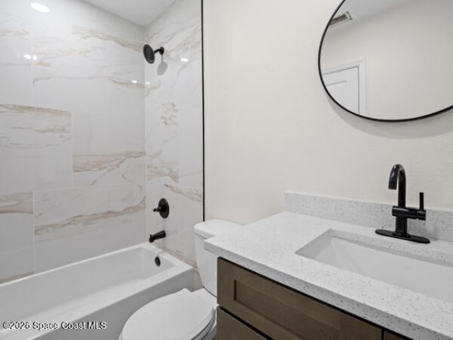 212 Augusta Way, Melbourne, FL 32940 Photo