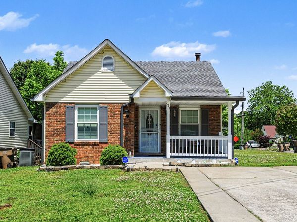 514 Park Ct, Nashville, TN 37211