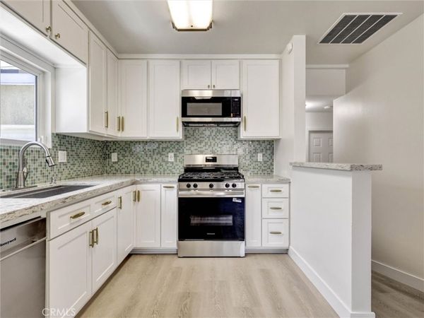 1204 E Smith, Long Beach, CA 90806