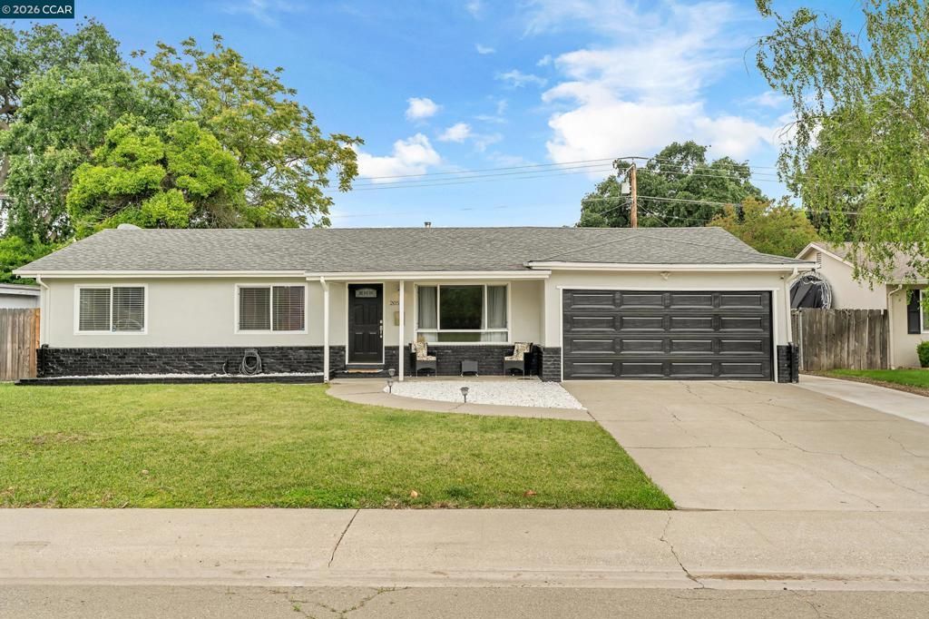 2053 Portola Ave, Stockton, CA 95209 Main Photo