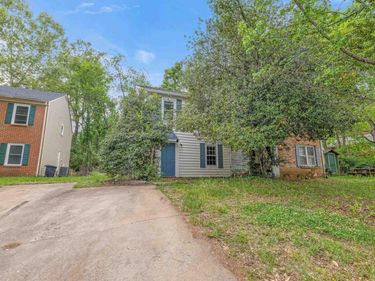 501 MOSELEY DR, Unit B, Charlottesville, VA 22903