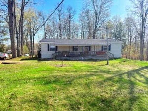 9236 Lake Drive, Reed City, MI 49677