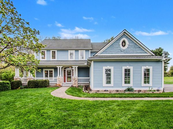 9640 Cambridge Drive, Saline, MI 48176